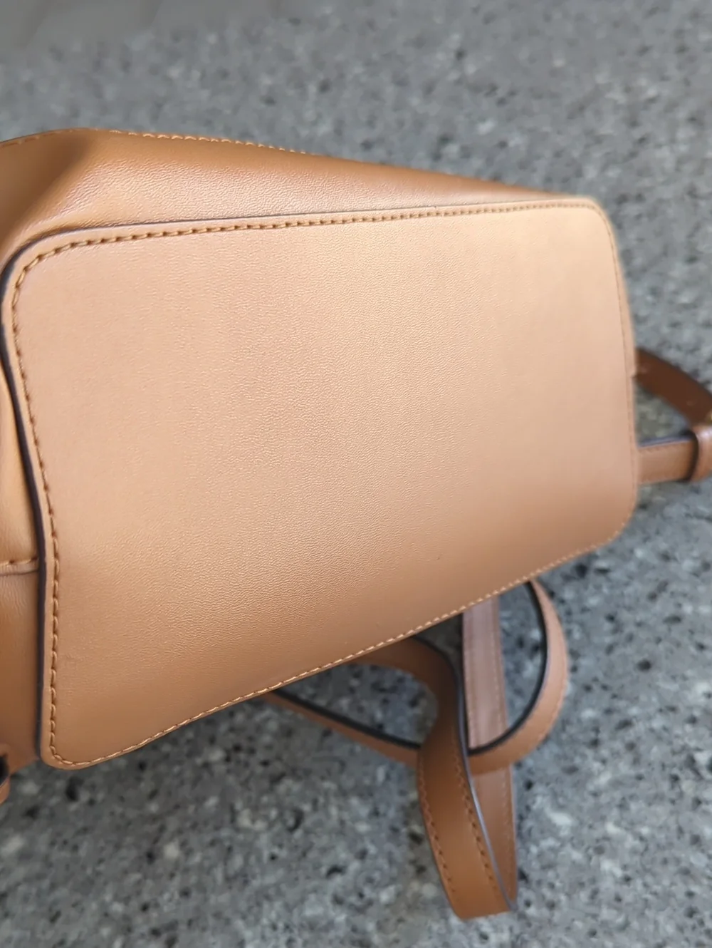 Michael Kors Harrison Medium Logo Backpack In Vanilla/Acorn